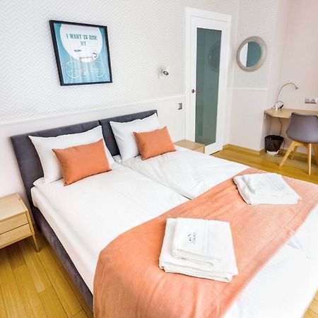 Jessapart- Babka Tower Apartment Варшава Экстерьер фото