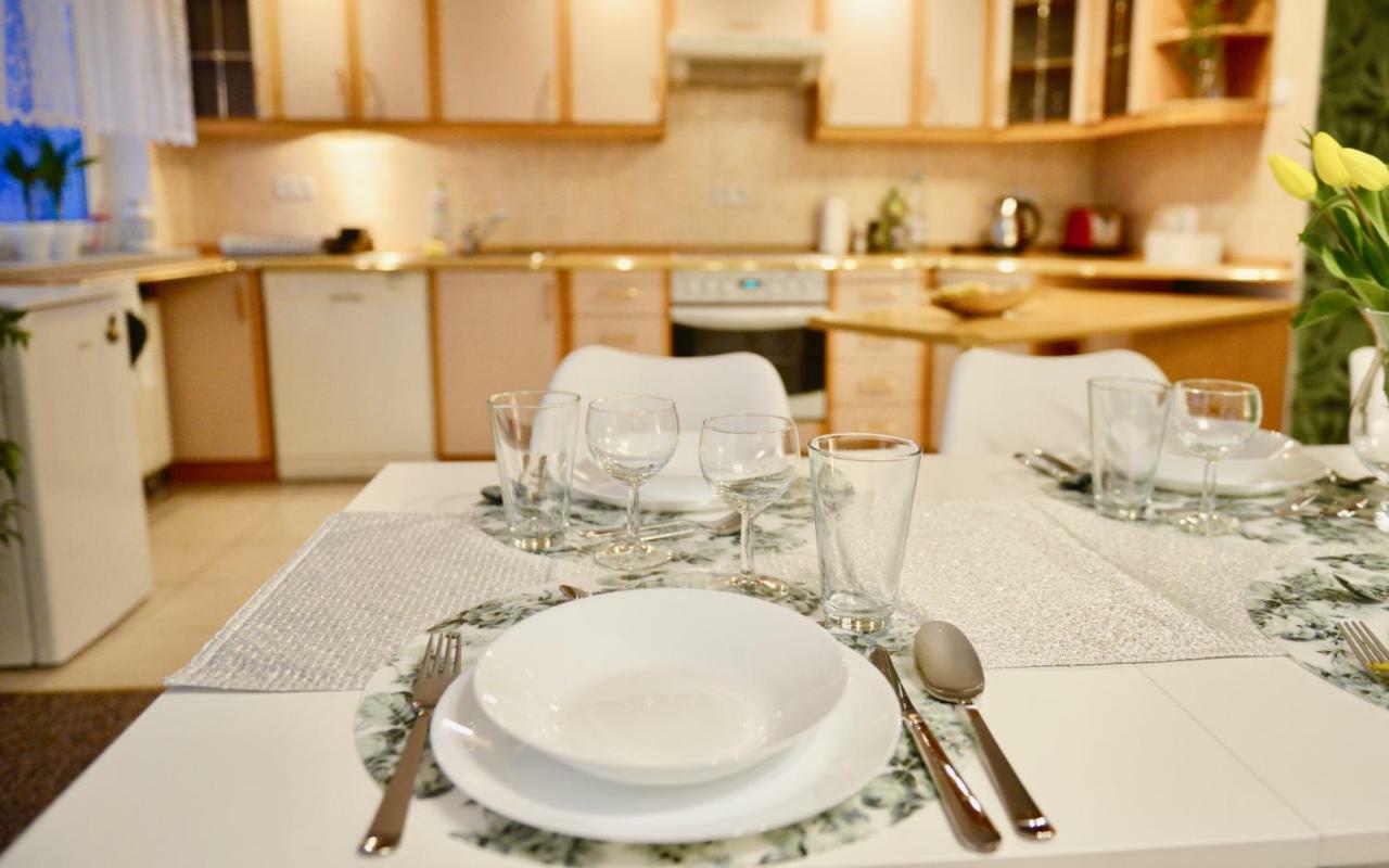 Jessapart- Babka Tower Apartment Варшава Экстерьер фото