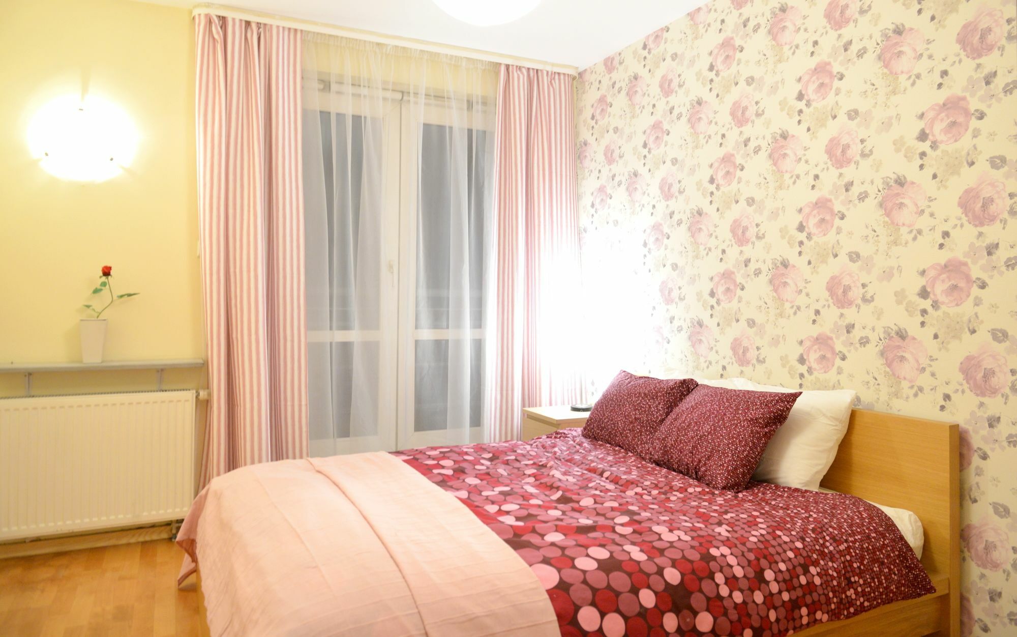 Jessapart- Babka Tower Apartment Варшава Экстерьер фото